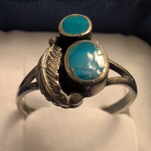 Vintage Turquoise Sterling Silver Ring